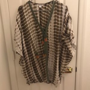 FINAL SALE - Super lightweight shirt!